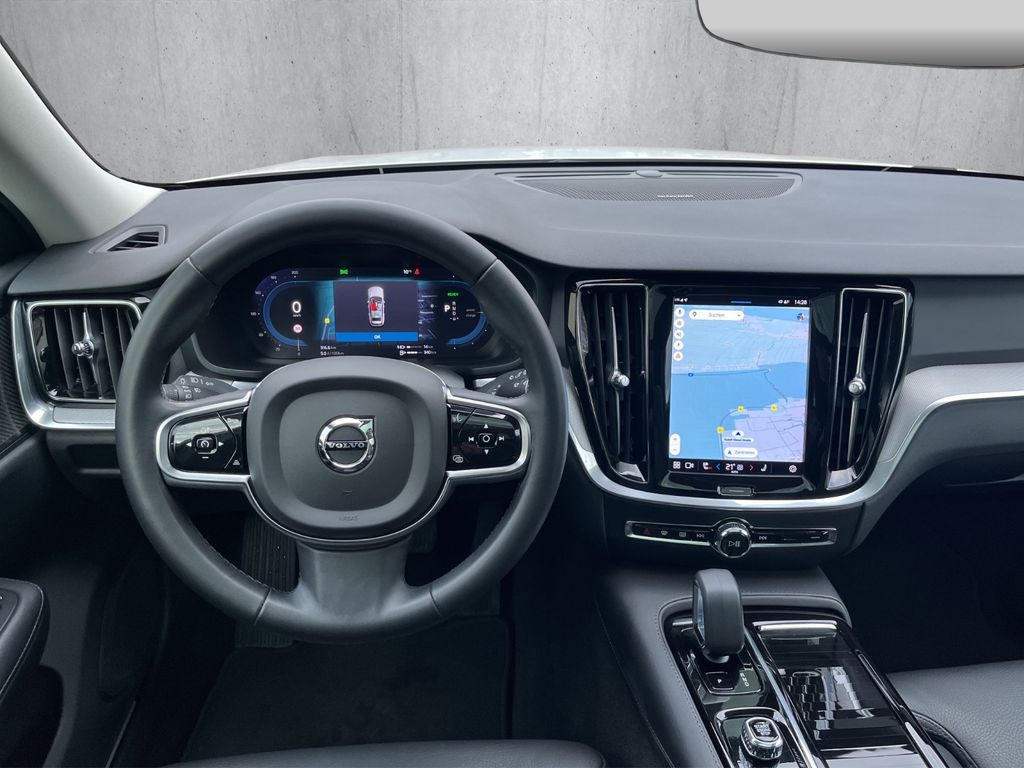 Volvo V60 2022