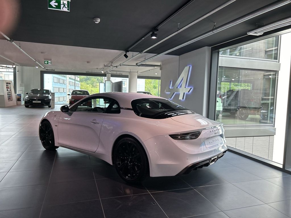 Alpine A110 2025