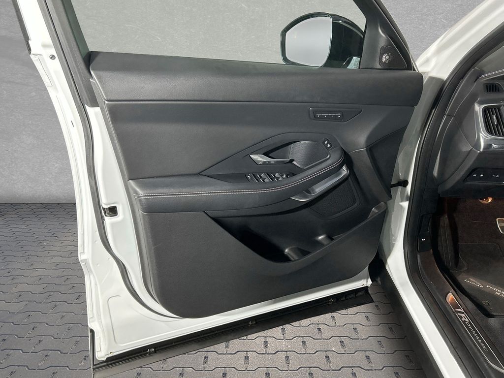 Jaguar E-Pace 2022
