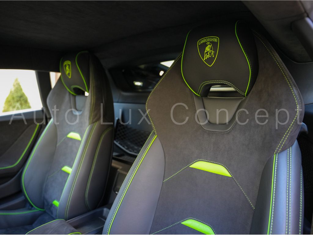 Lamborghini Huracán 2022