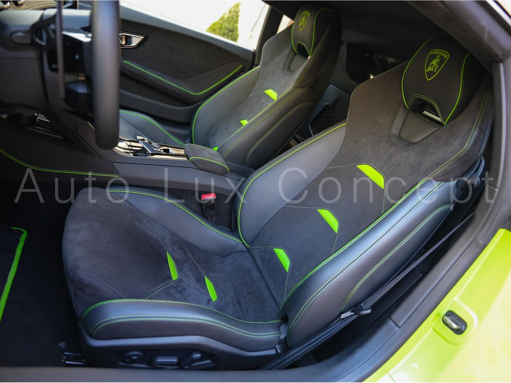 Lamborghini Huracán 2022