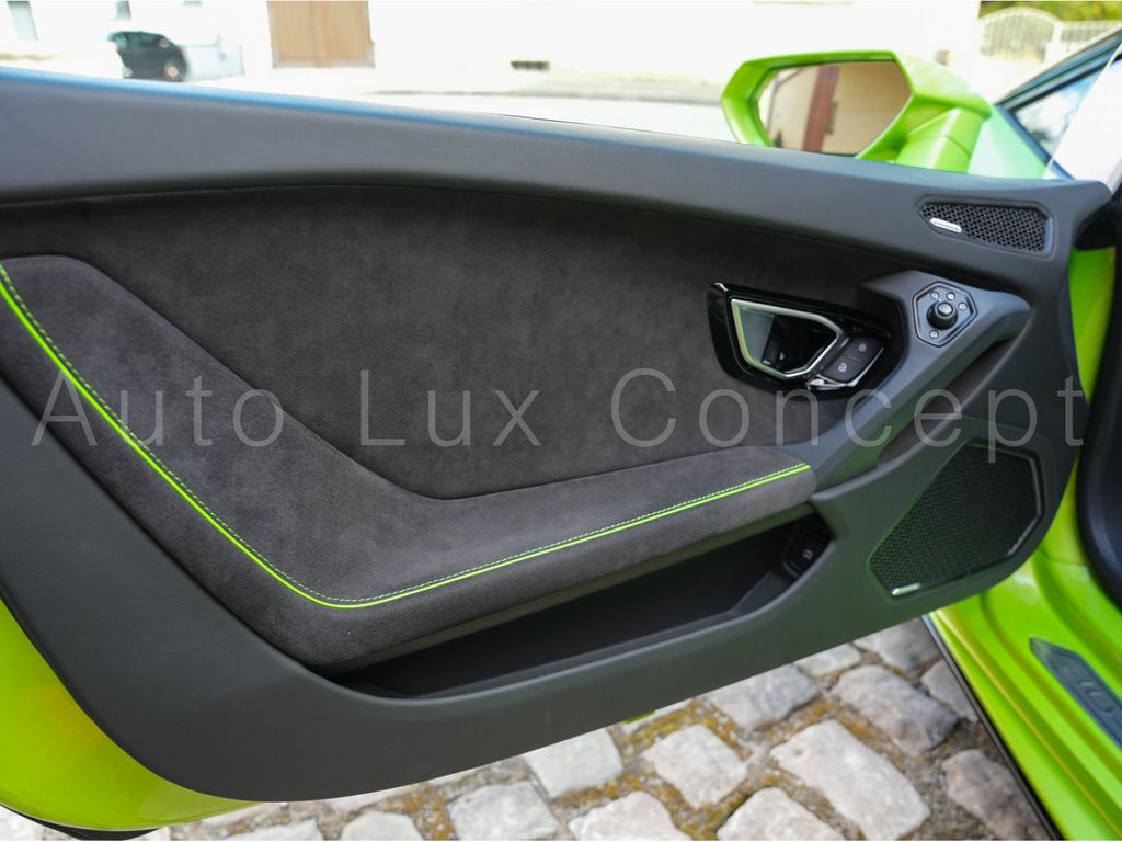 Lamborghini Huracán 2022