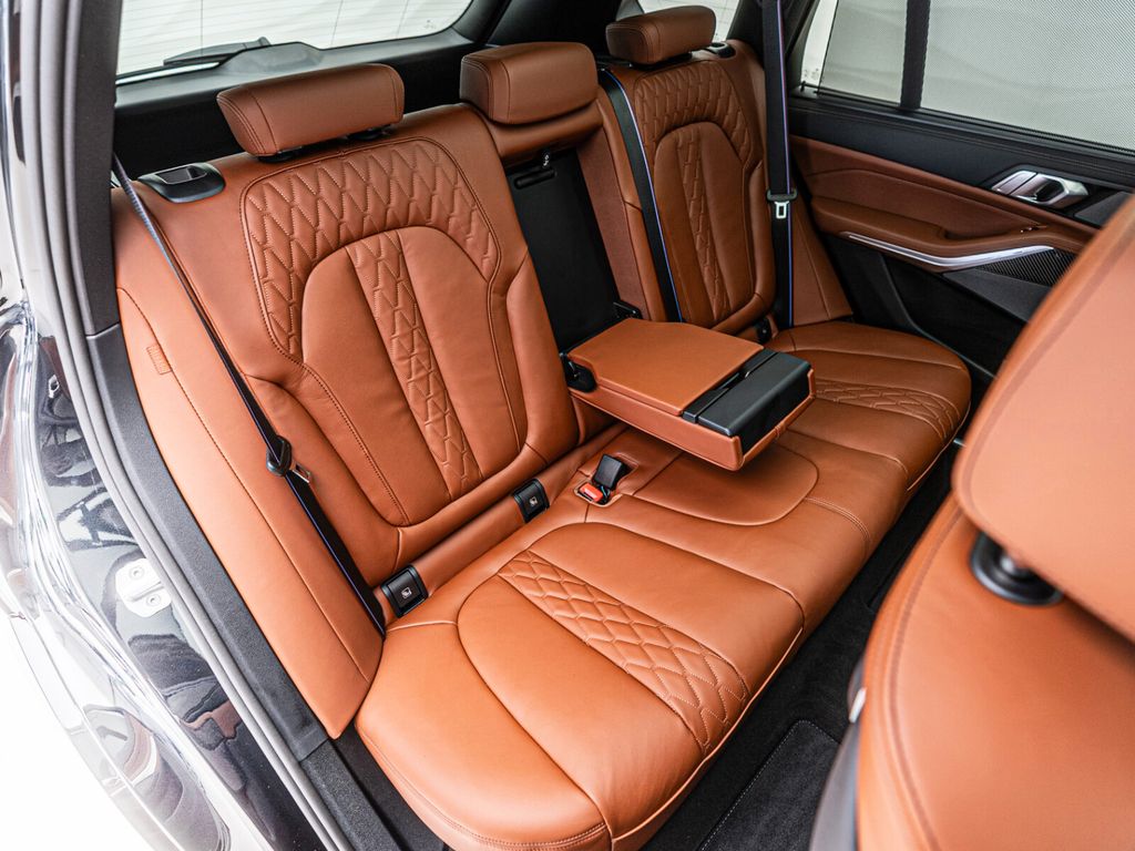 BMW X5 2025