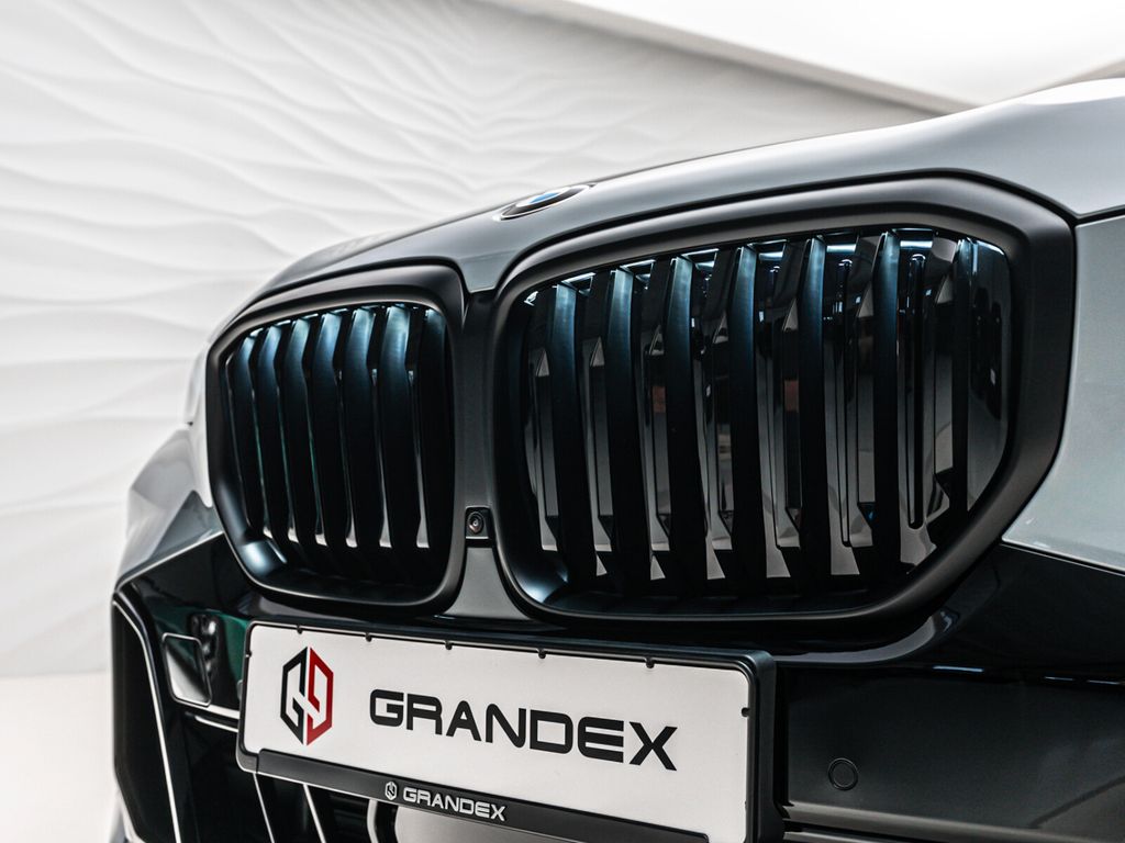 BMW X5 2025