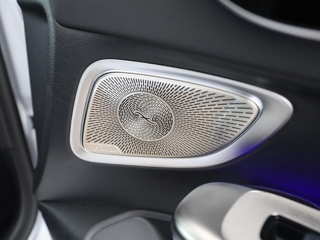 Mercedes-Benz CLE 200 2025