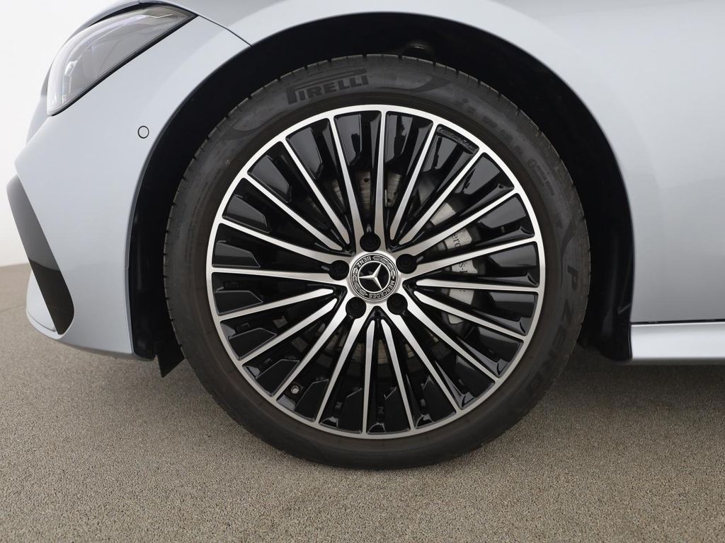 Mercedes-Benz CLE 200 2025