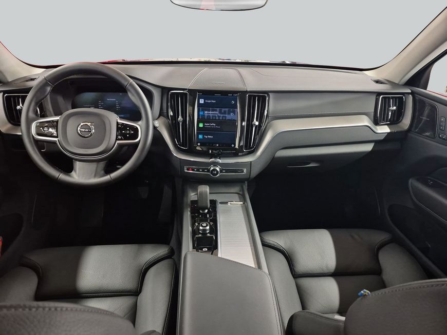 Volvo XC60 2025