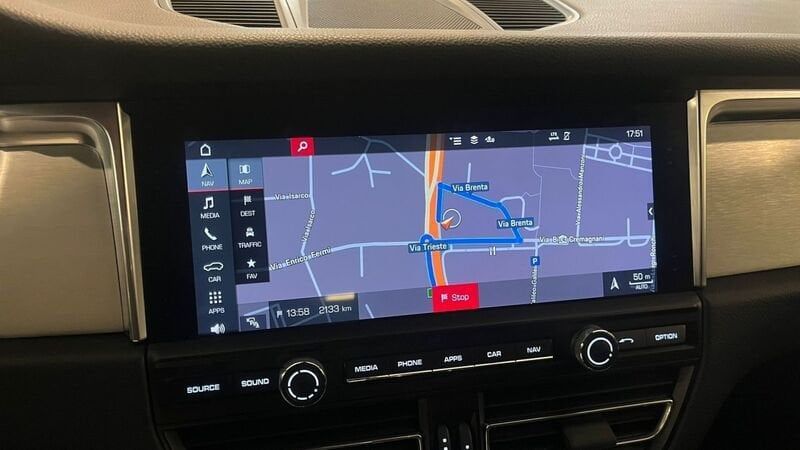 Porsche Macan 2020