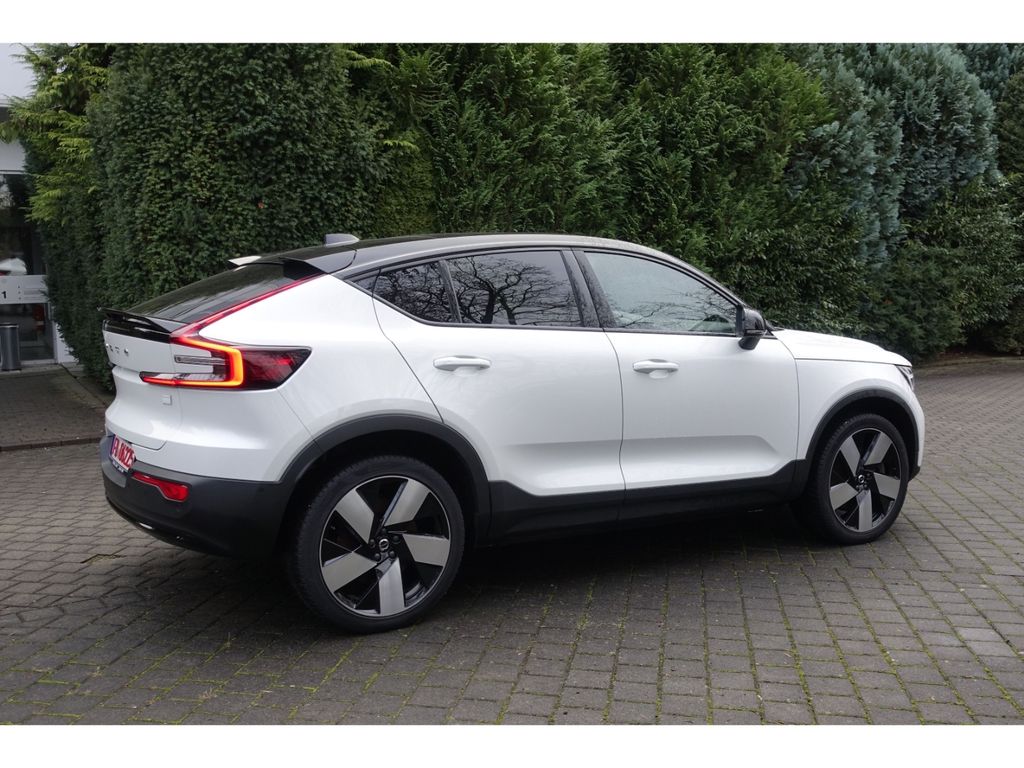Volvo C40 2022
