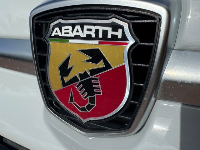 Abarth 595 2022