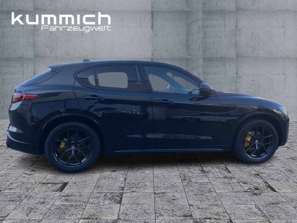 Alfa Romeo Stelvio 2021