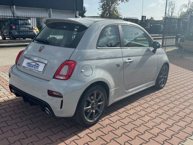 Abarth 595 2022