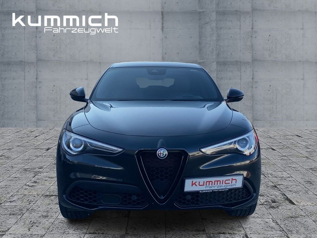 Alfa Romeo Stelvio 2021