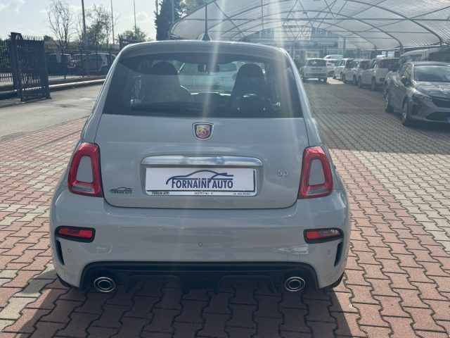 Abarth 595 2022