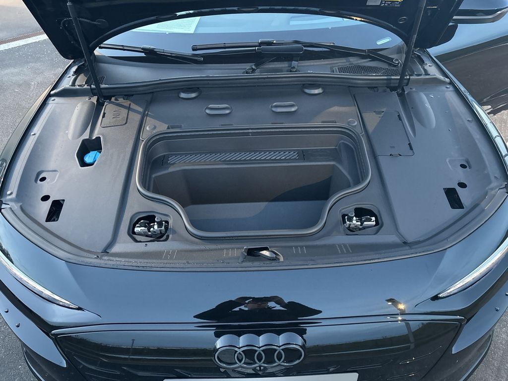 Audi A6 e-tron 2025