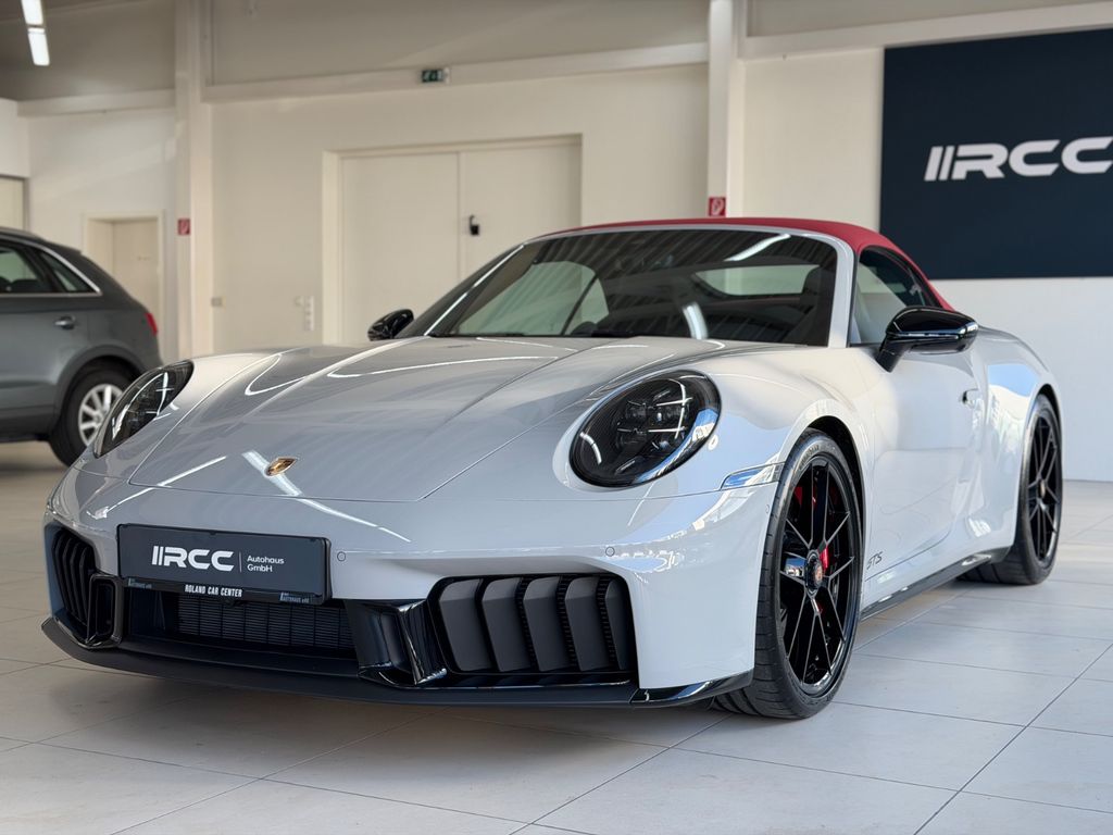Porsche 911 2025