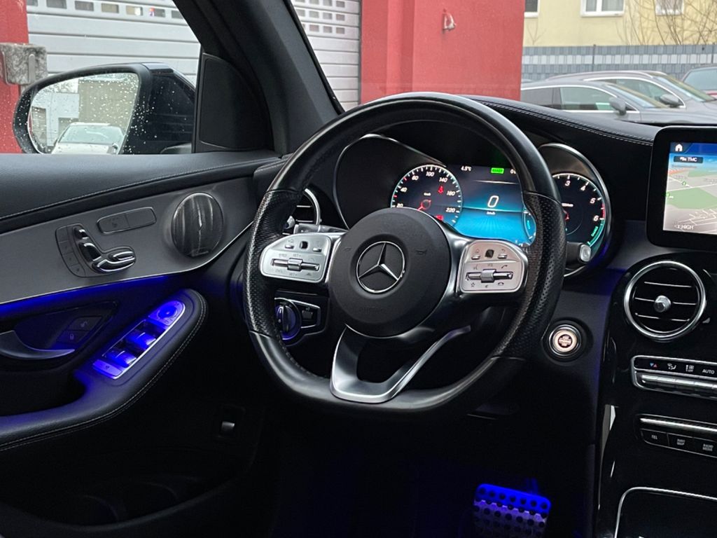 Mercedes-Benz GLC 300 2021