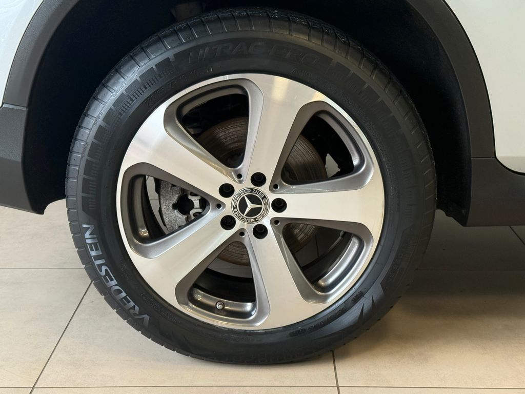 Mercedes-Benz GLC 300 2022