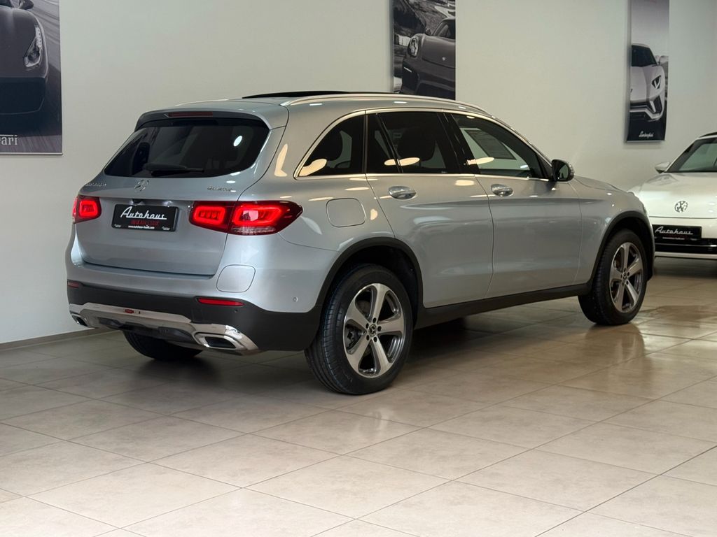 Mercedes-Benz GLC 300 2022