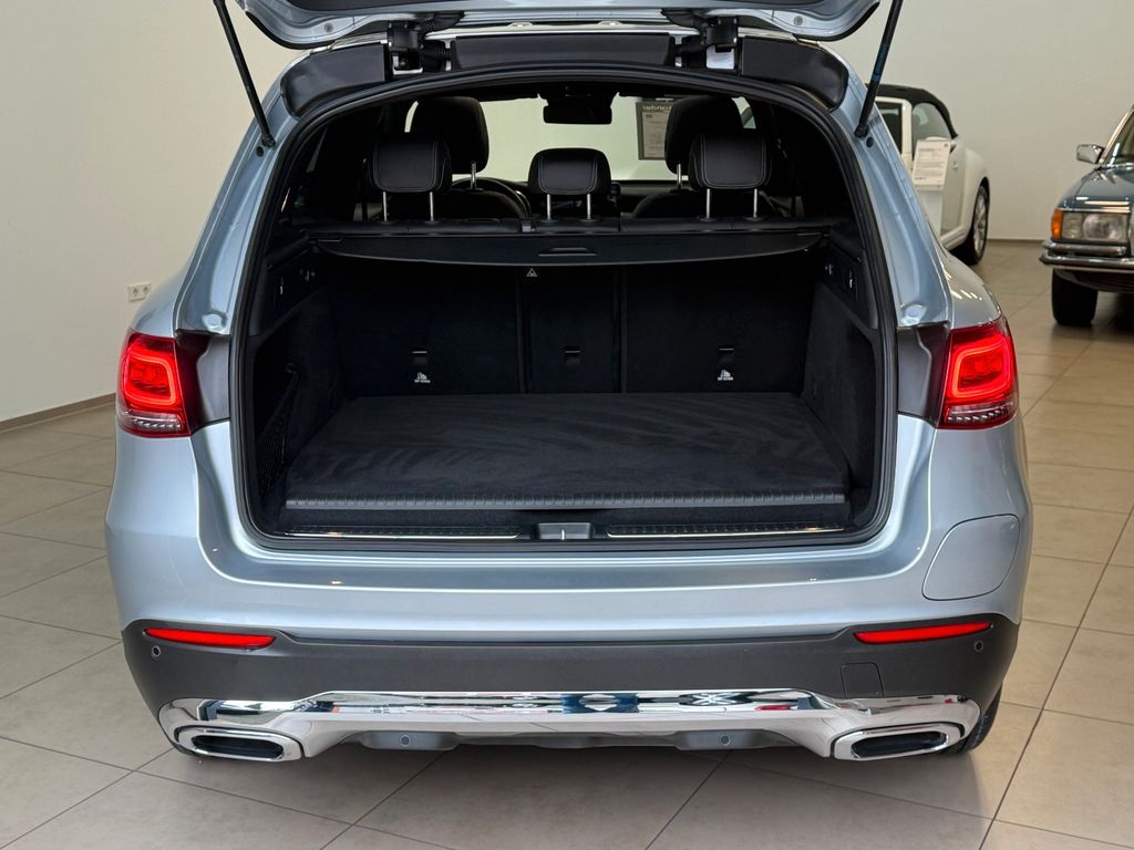 Mercedes-Benz GLC 300 2022