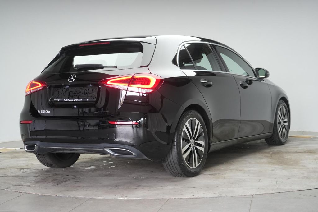 Mercedes-Benz A 220 2022