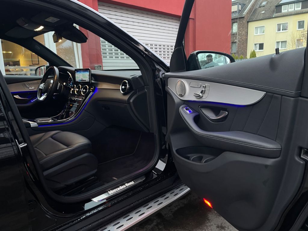 Mercedes-Benz GLC 300 2021