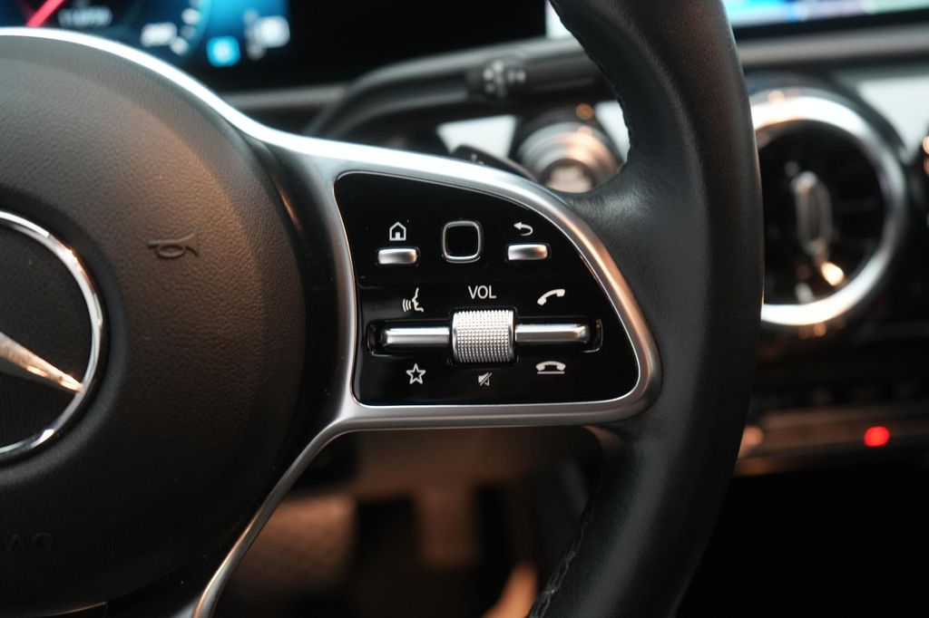 Mercedes-Benz A 220 2022