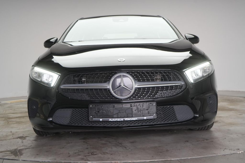 Mercedes-Benz A 220 2022