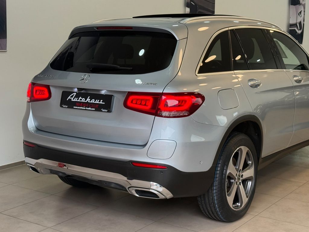 Mercedes-Benz GLC 300 2022