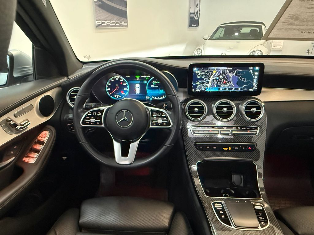 Mercedes-Benz GLC 300 2022