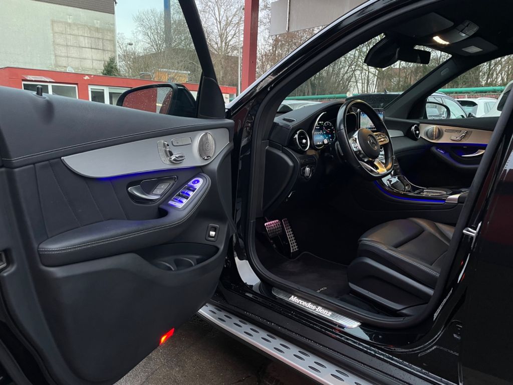 Mercedes-Benz GLC 300 2021