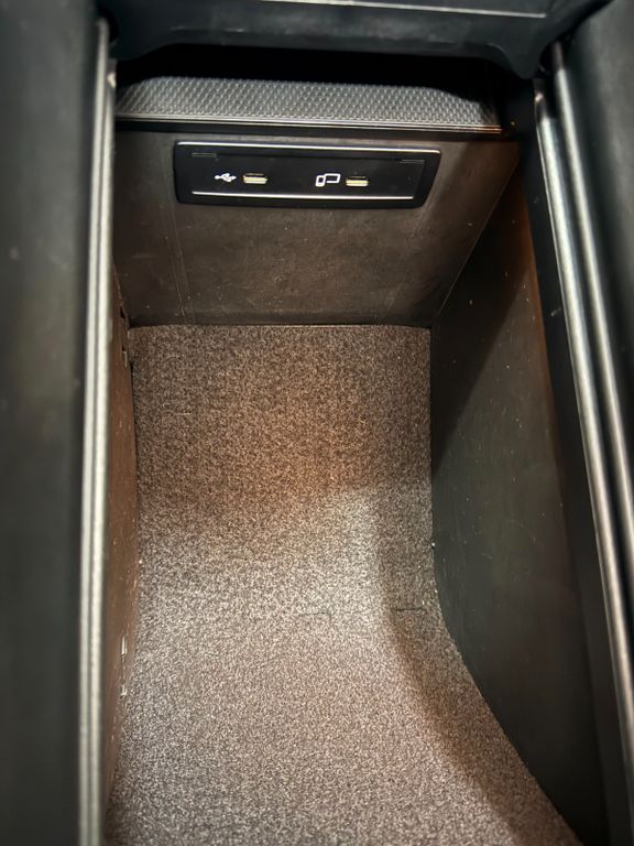 Mercedes-Benz GLC 300 2022