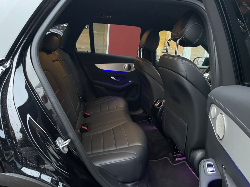 Mercedes-Benz GLC 300 2021