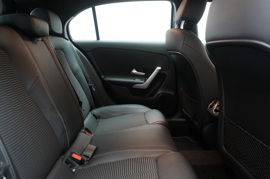 Mercedes-Benz A 220 2022