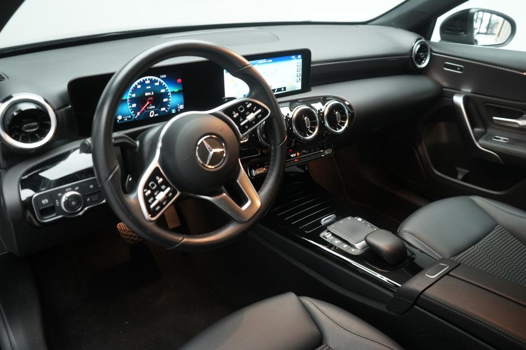 Mercedes-Benz A 220 2022
