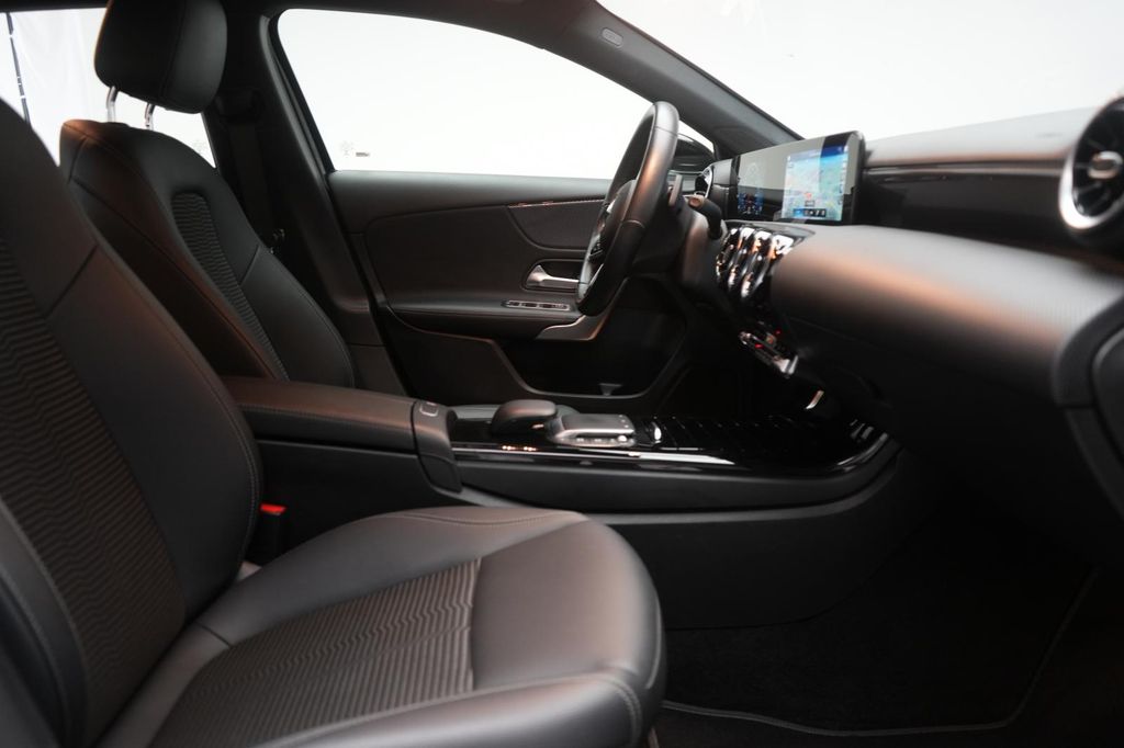 Mercedes-Benz A 220 2022