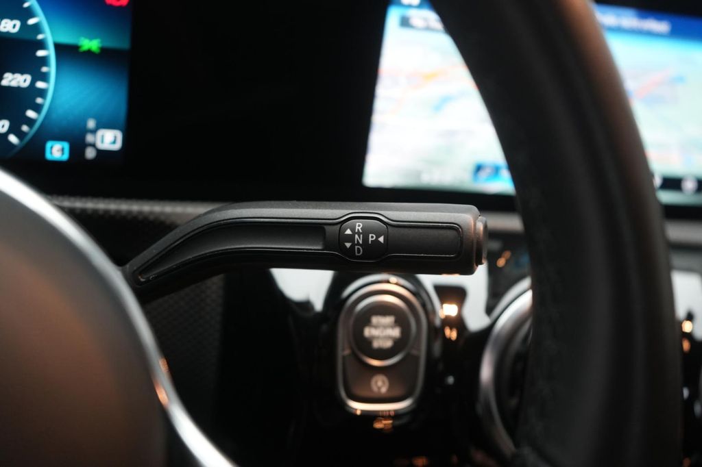 Mercedes-Benz A 220 2022