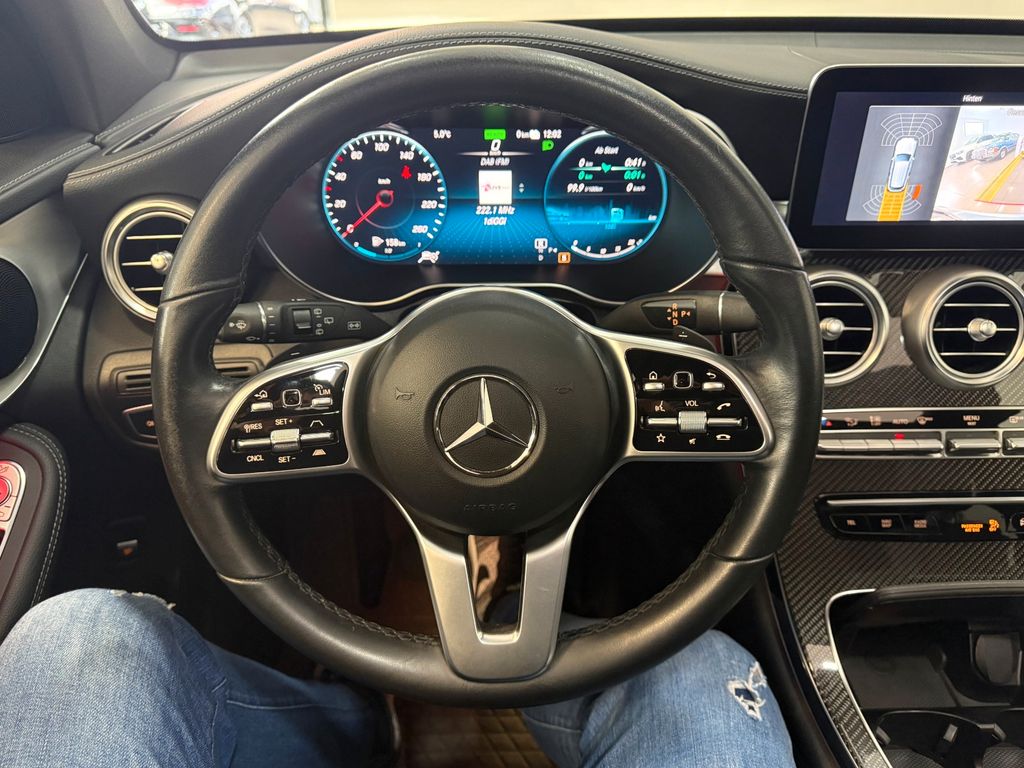 Mercedes-Benz GLC 300 2022