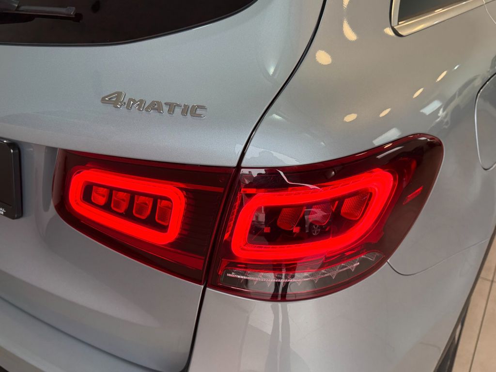 Mercedes-Benz GLC 300 2022