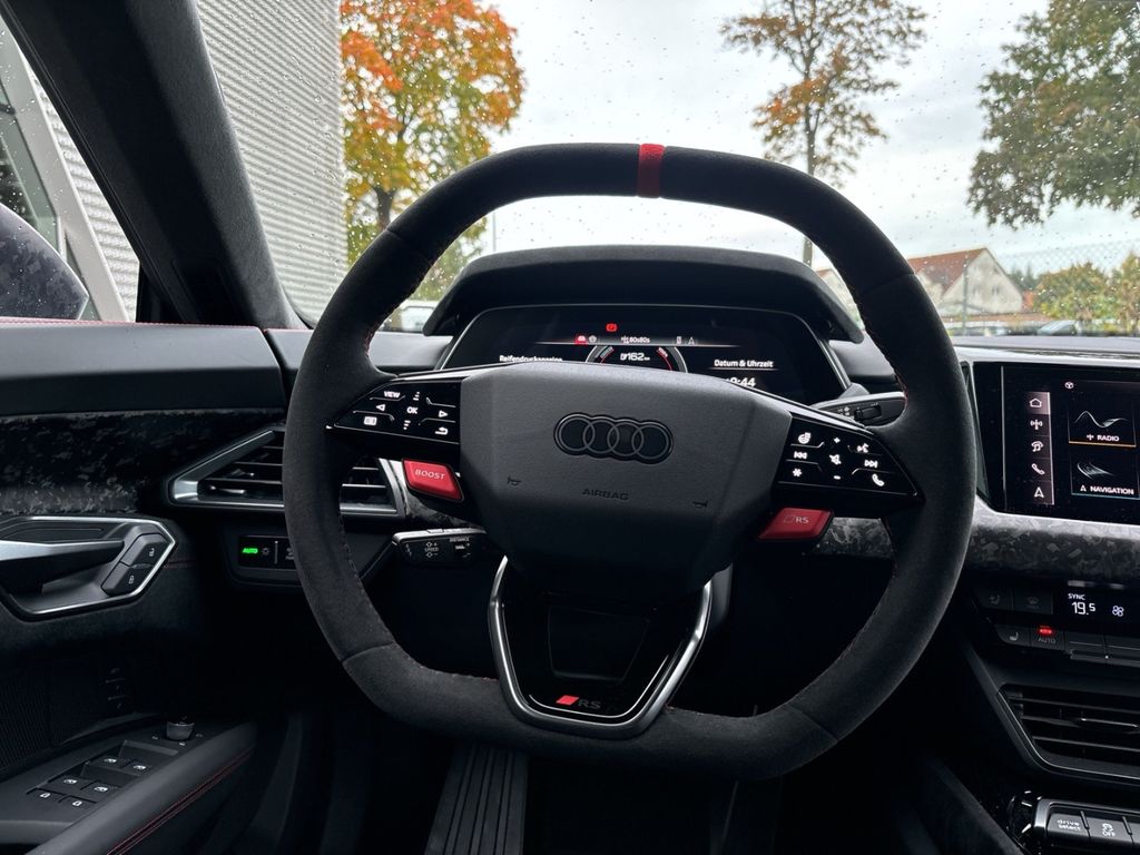 Audi RS e-tron GT 2024