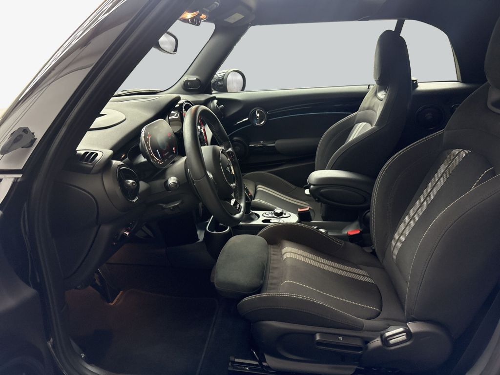 MINI John Cooper Works Cabrio 2023