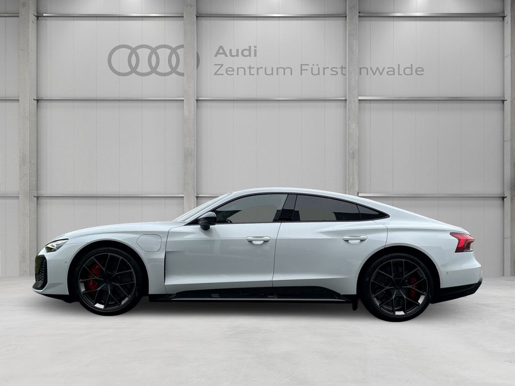 Audi RS e-tron GT 2024