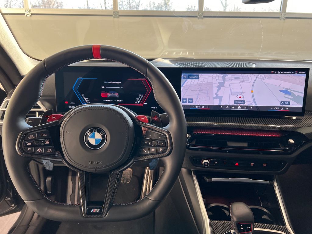 BMW M4 2025