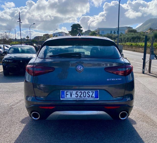 Alfa Romeo Stelvio 2019