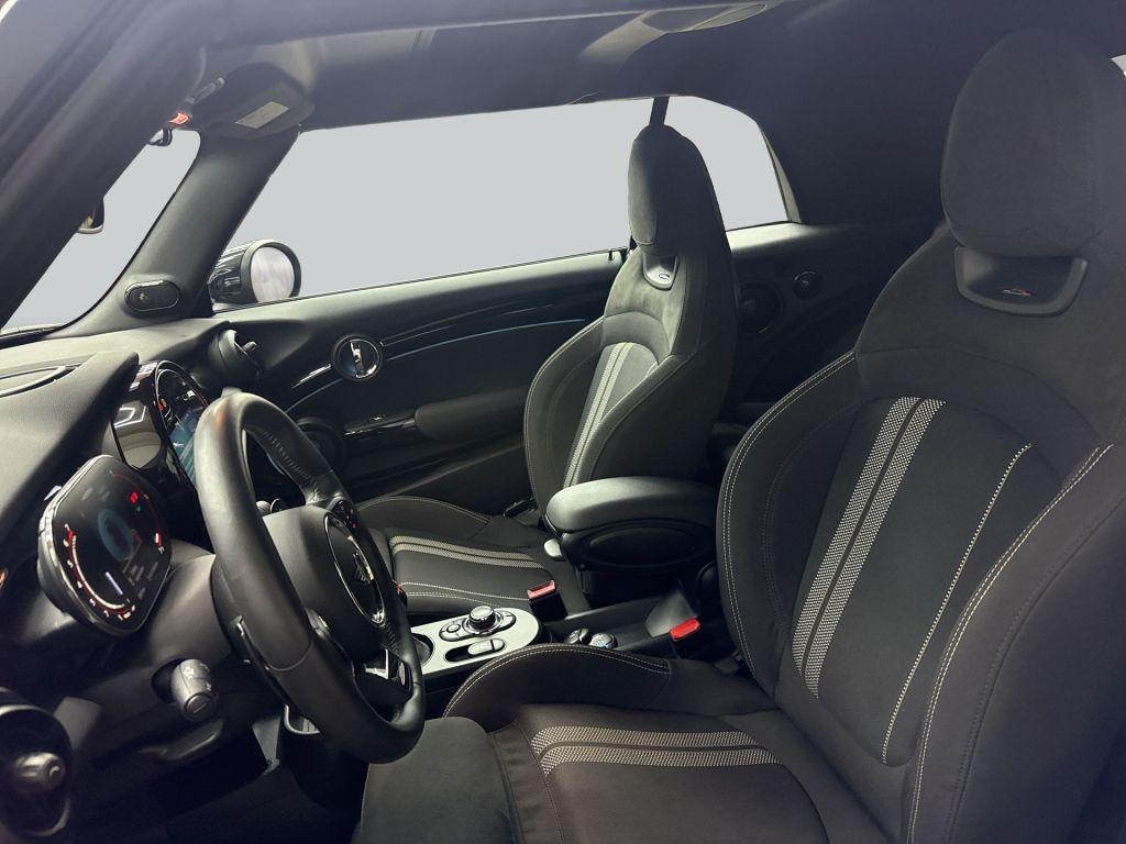 MINI John Cooper Works Cabrio 2023