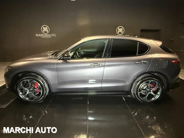 Alfa Romeo Stelvio 2025