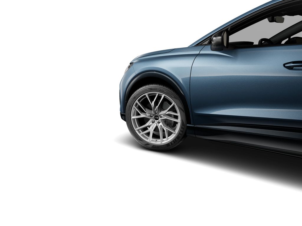 Audi Q4 e-tron 2025