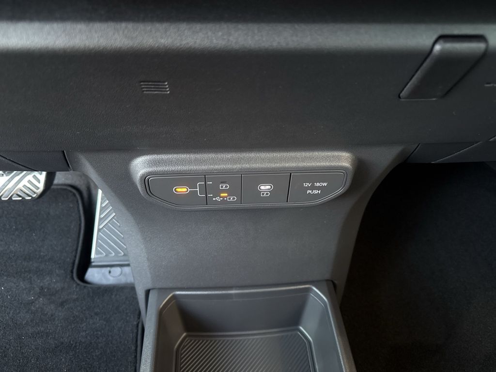 Kia EV5