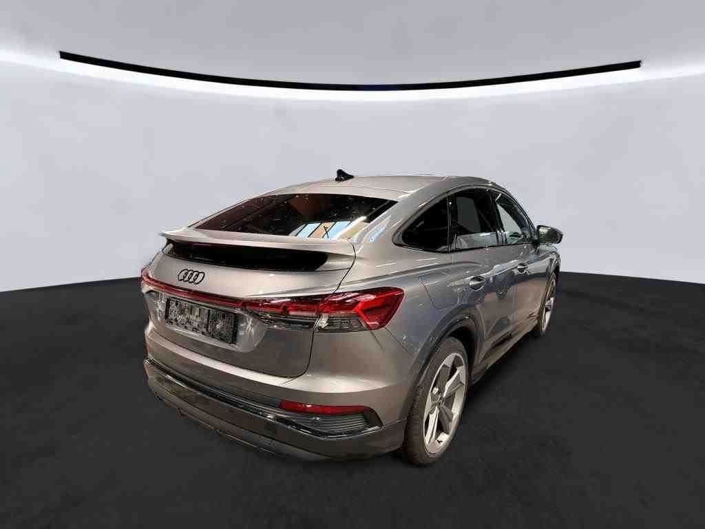 Audi Q4 e-tron 2024