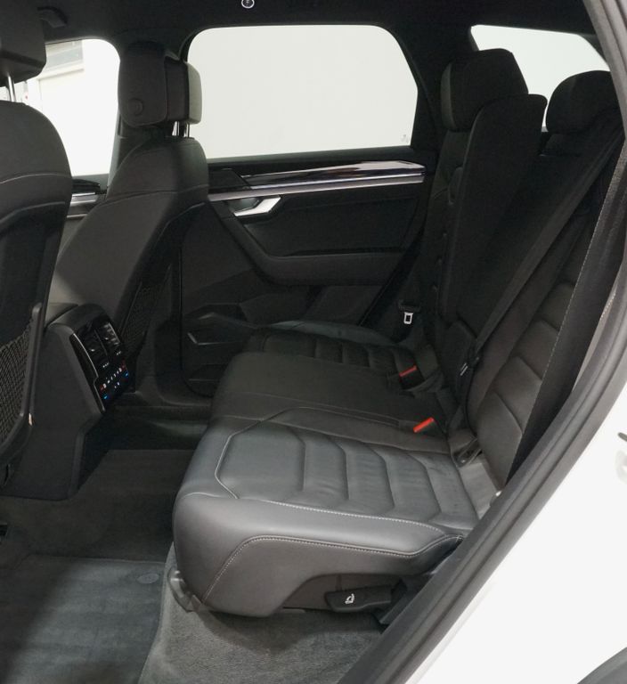 Volkswagen Touareg 2021